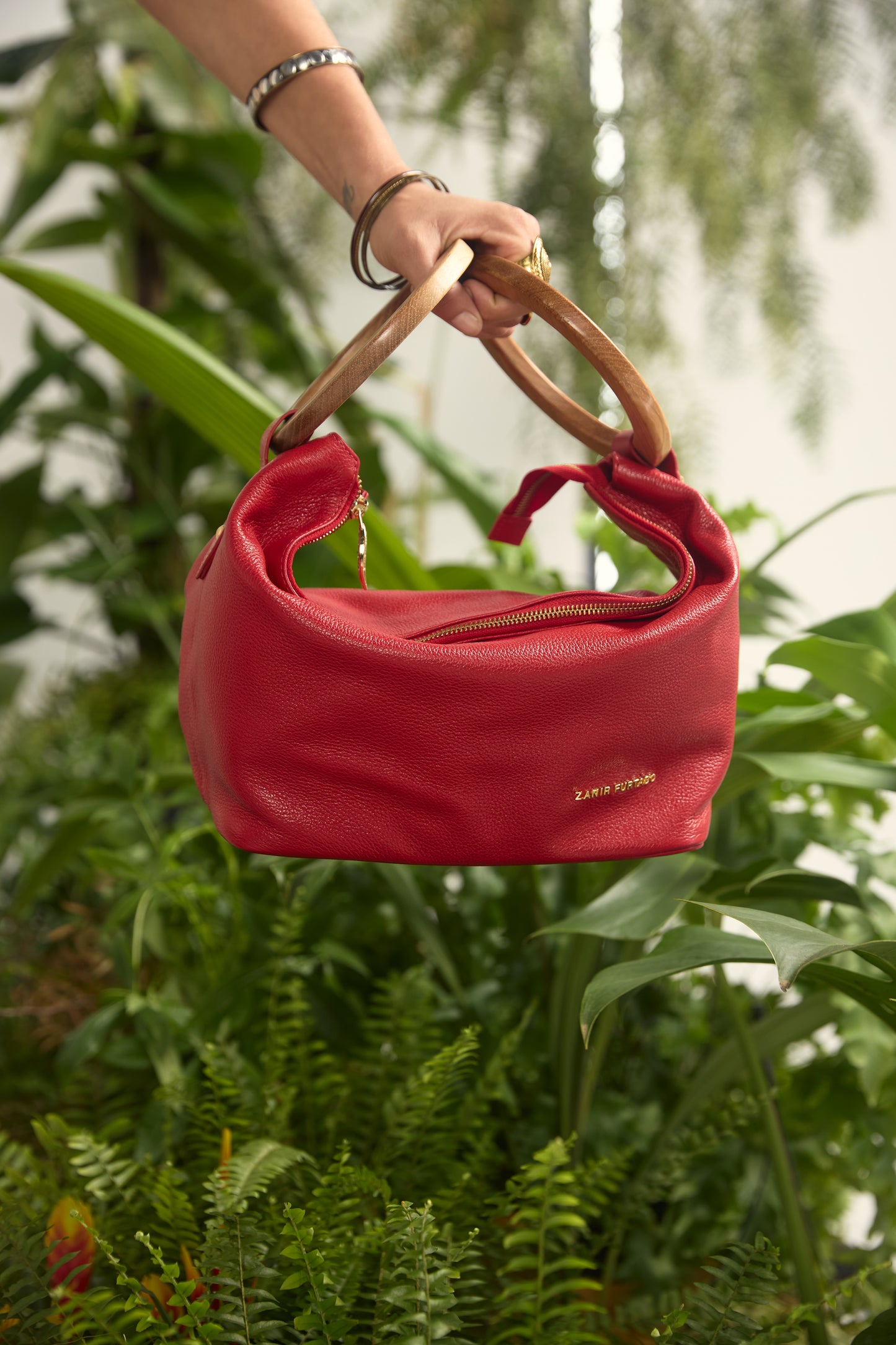 ‘Cambará’ Bag - Ruby